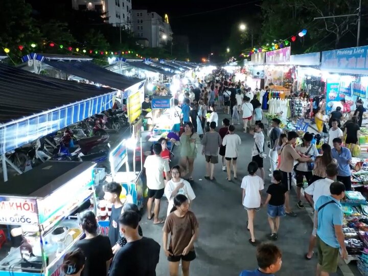 Chợ đêm Sầm Sơn – thiên đường ẩm thực biển