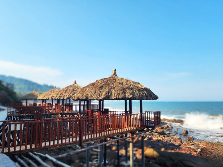 View biển nhìn từ Nghi Sơn Eco Island