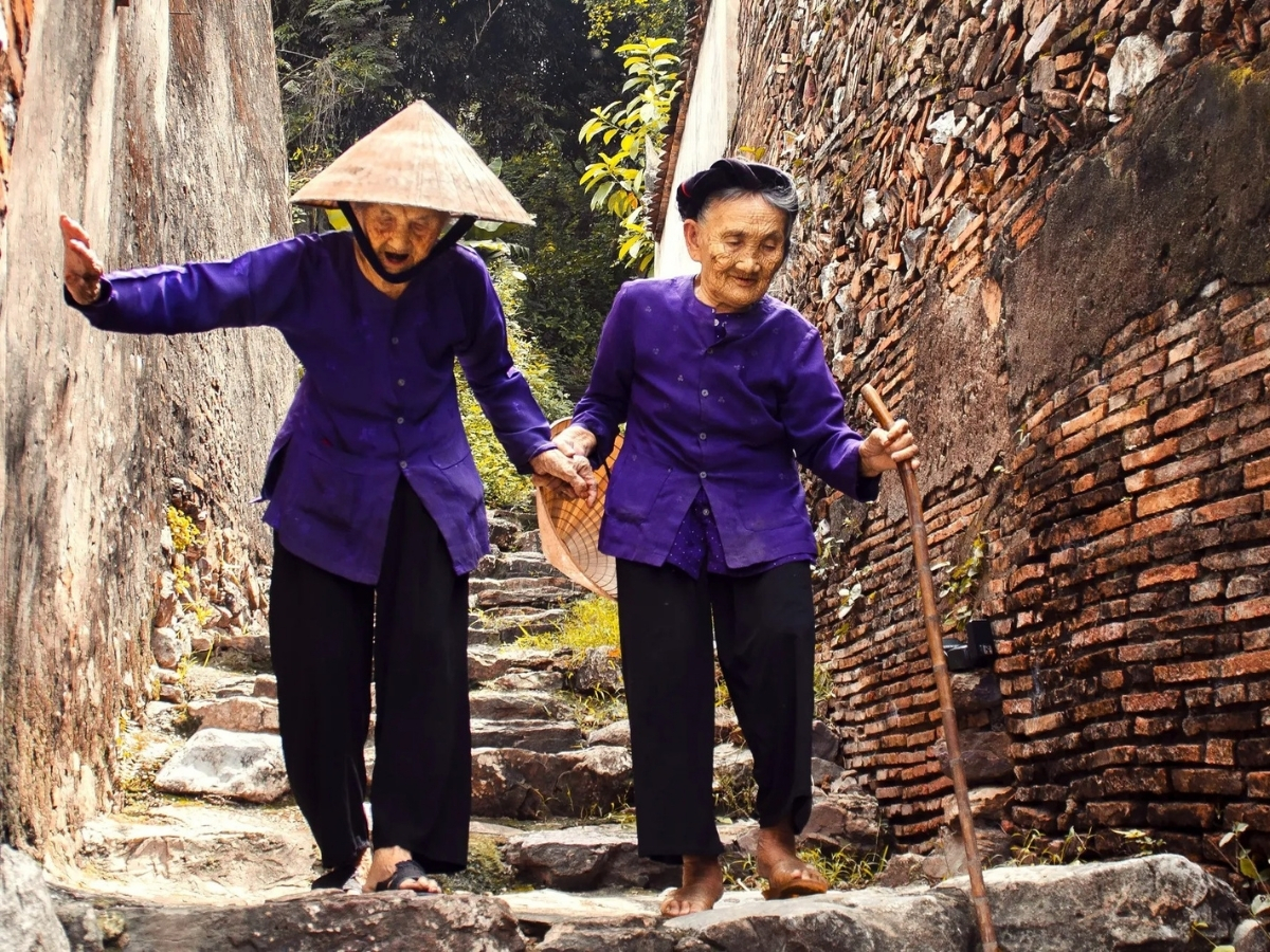 Làng cổ Tiên Sơn nổi bật với hệ thống ngõ hạng