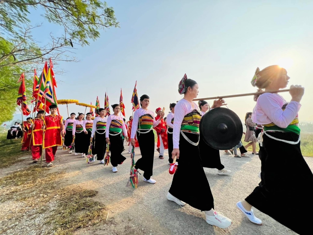 Trải nghiệm văn hóa và đời sống của người dân tại bản Vịn