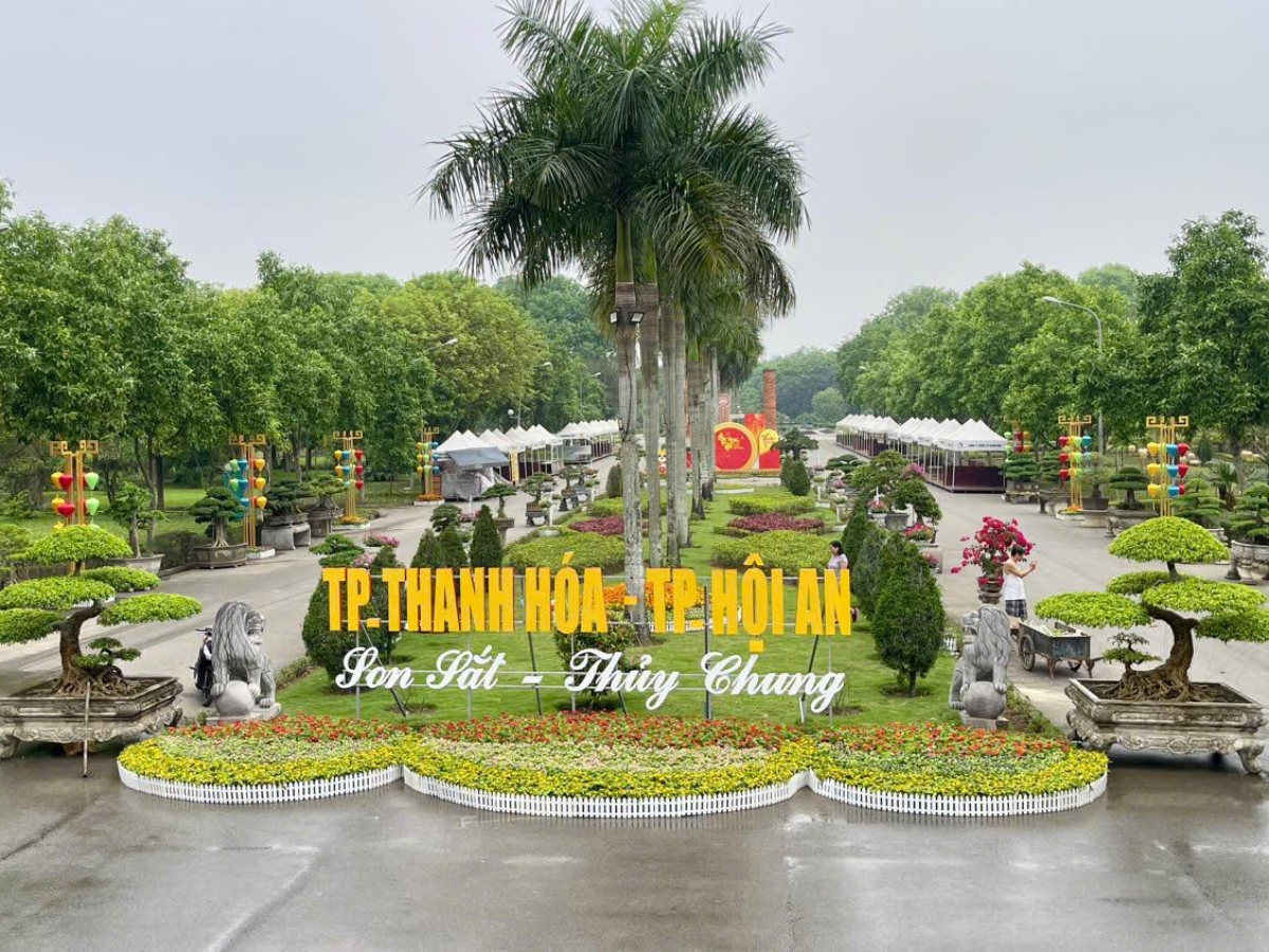 Công viên Hội An Thanh Hóa có diện tích rộng rãi, thoáng đãng với nhiều cây xanh