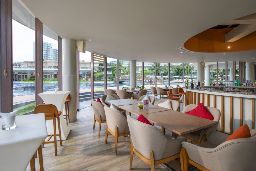 Tabaha Bar FLC Luxury Hotel Sầm Sơn là nơi lý tưởng để thư giãn, đắm mình trong thế giới ẩm thực đẳng cấp