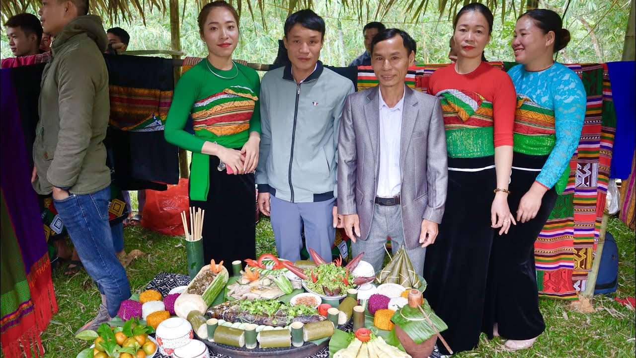 Trang phục lịch sự giúp du khách hòa nhập tốt hơn vào các hoạt động văn hóa tại Pù Luông