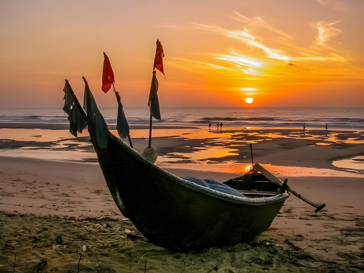 Du khách có thể quan sát và cảm nhận đời sống của ngư dân làng chài