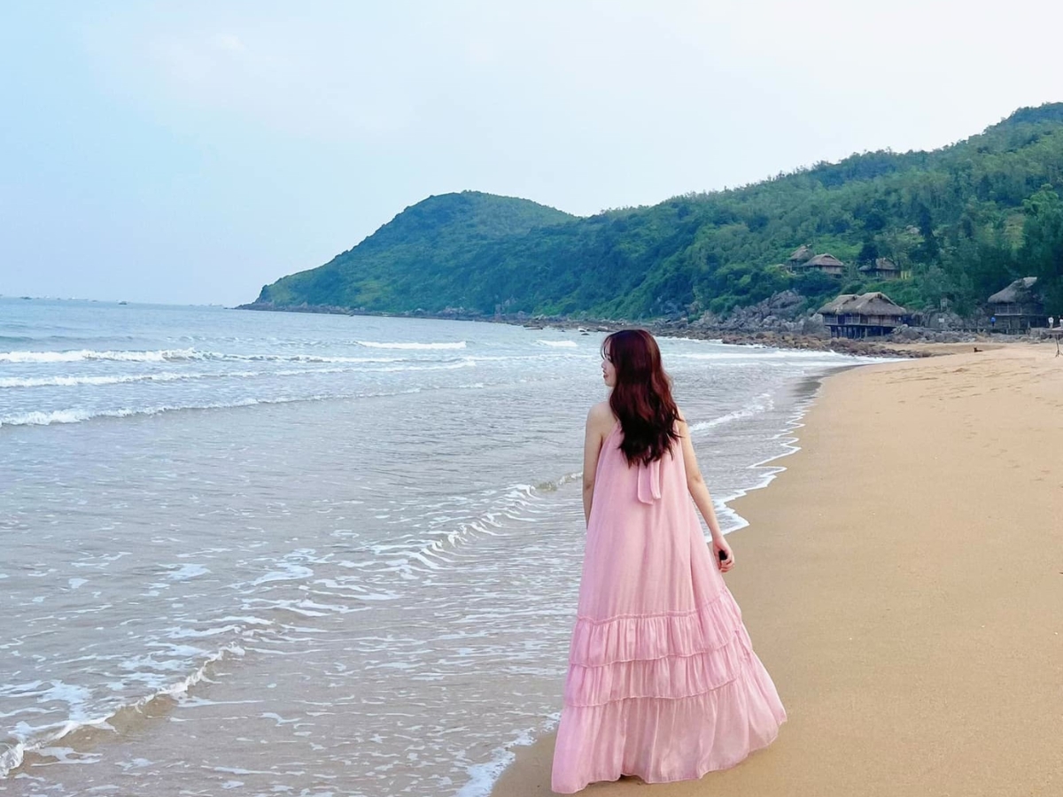 Thời gian đẹp nhất để trải nghiệm Bãi Đông Nghi Sơn là vào mùa hè.