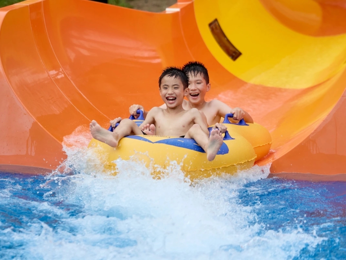 Thử thách với những đường trượt ấn tượng tại Sun World Sam Son