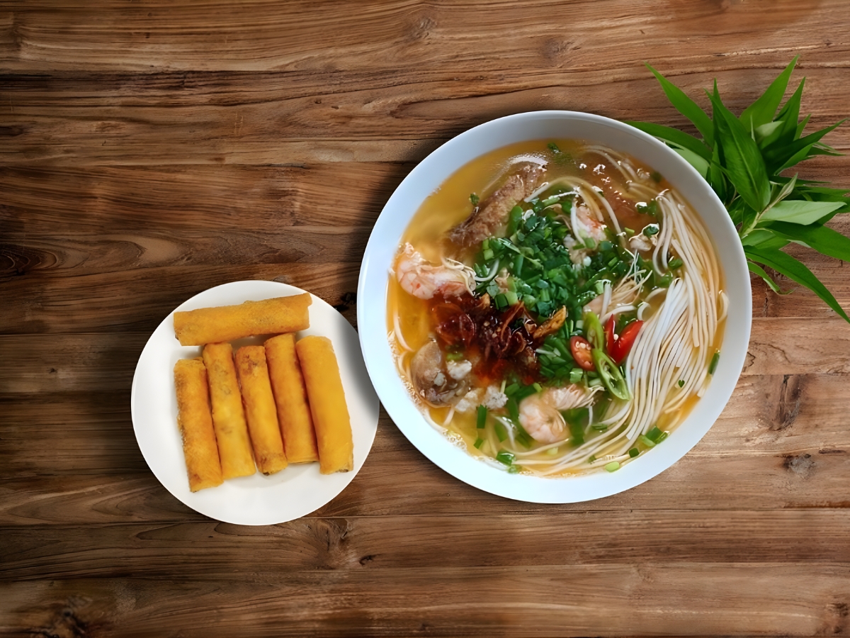 Cháo canh là món ăn dân dã nhưng khiến thực khách mê mẩn khi đến Thanh Hóa