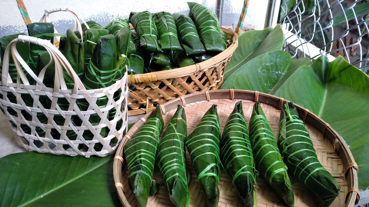 Bánh ngon nhất trong ngày, bảo quản đúng cách để vẫn giữ mùi thơm lá gói