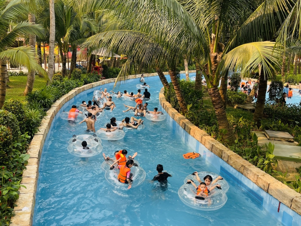 Khu Sông Đơ Lười thích hợp để thả lỏng, thư giãn nhẹ nhàng.