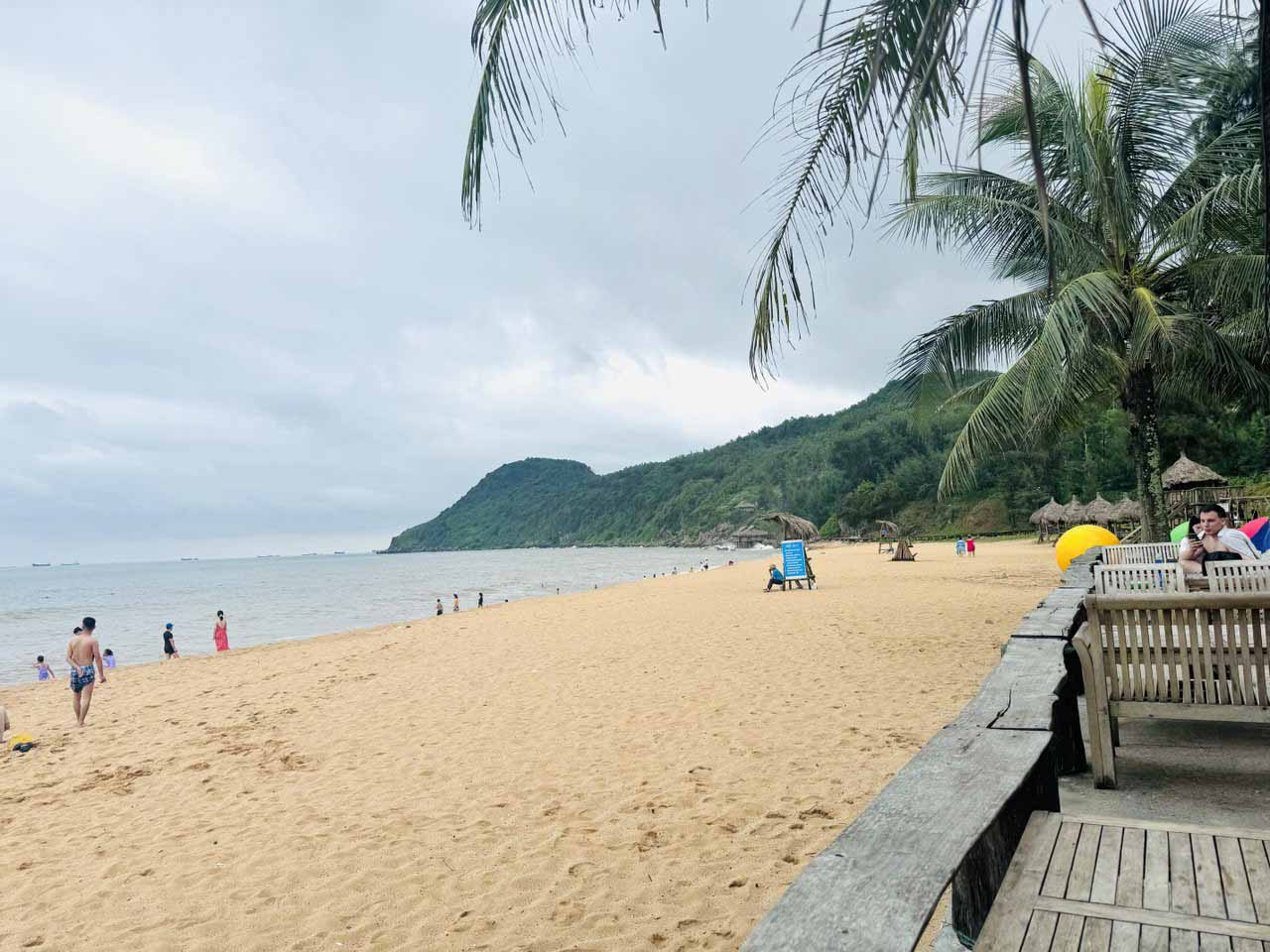 Thanh Hóa sở hữu cảnh quan thiên nhiên đa dạng, từ biển, núi đến rừng nguyên sinh, thích hợp cho hành trình khám phá nhiều ngày.