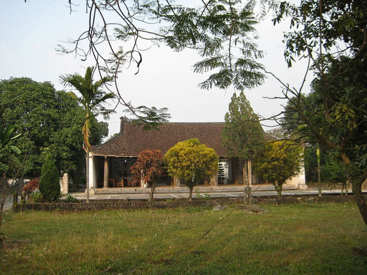 Cảnh quan hoang sơ tạo bối cảnh lý tưởng để check-in và chụp ảnh lưu niệm.