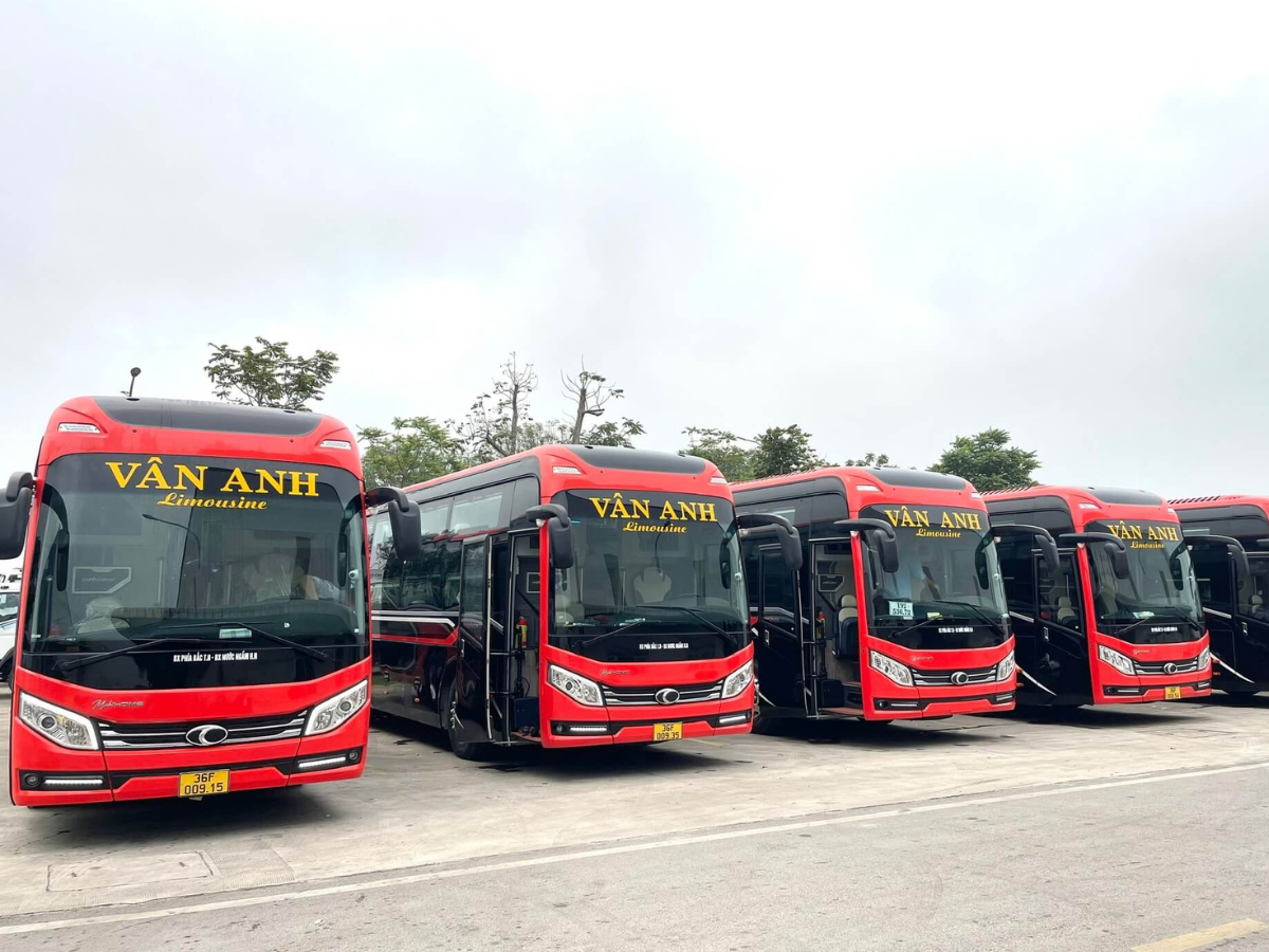 Du khách có thể chọn nhiều phương tiện để đến Khu du lịch Nghi Sơn