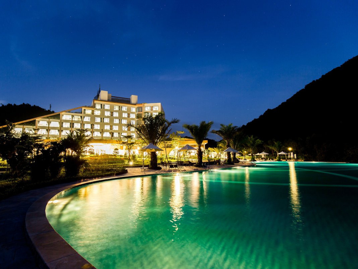 Hệ thống phòng nghỉ ở Nghi Sơn được nâng cấp liên tục, bổ sung tiện nghi để đáp ứng tốt nhất nhu cầu du khách.