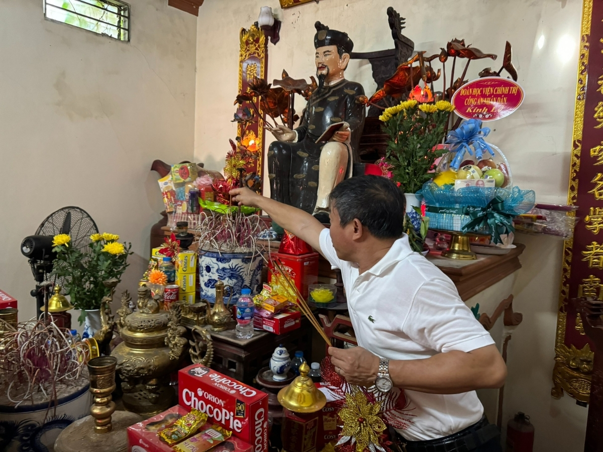 Nhà thờ Trạng Quỳnh là nơi gắn liền với vị trạng nguyên nổi tiếng.