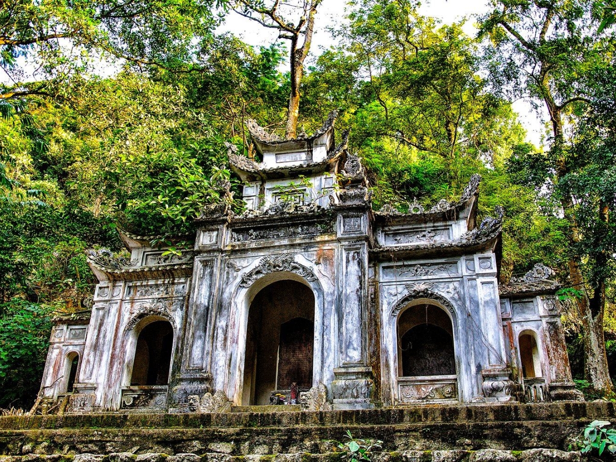 Thanh Hóa là nơi quy tụ hệ thống đình chùa, điểm đến tâm linh phong phú. 