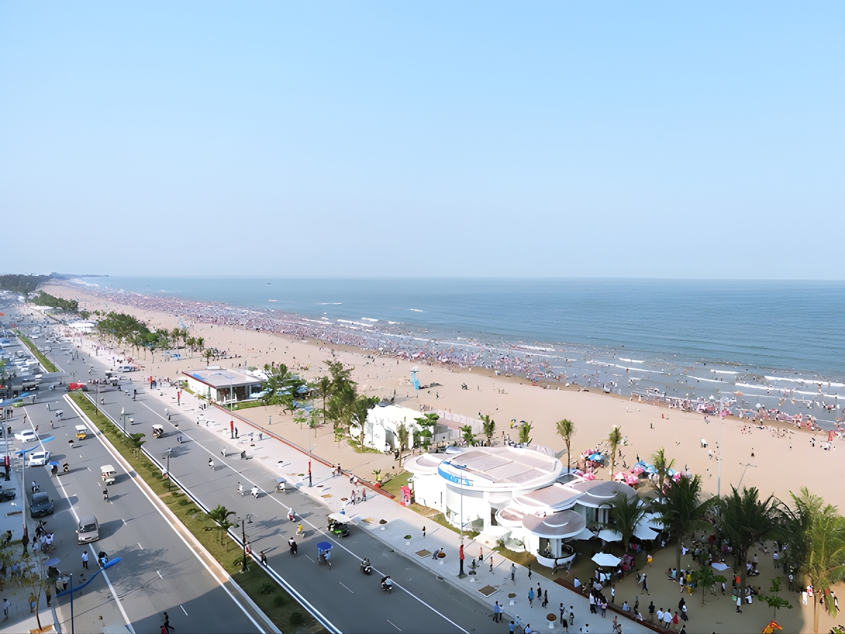 Quãng đường từ ga Thanh Hóa đến Sầm Sơn dài khoảng 18 km. Quãng đường từ ga Thanh Hóa đến Sầm Sơn dài khoảng 18 km.