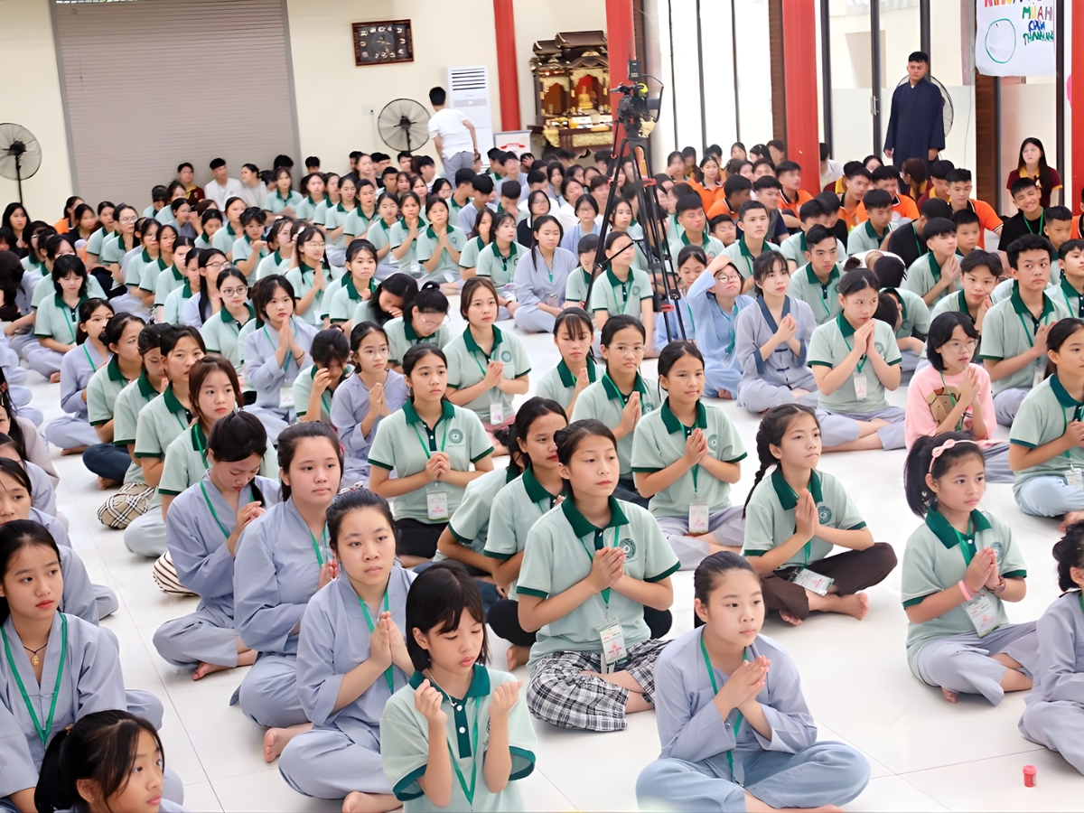 Chùa Thanh Hà tổ chức các khóa tu nhằm giáo dục đạo đức, tâm linh cho thế hệ trẻ.