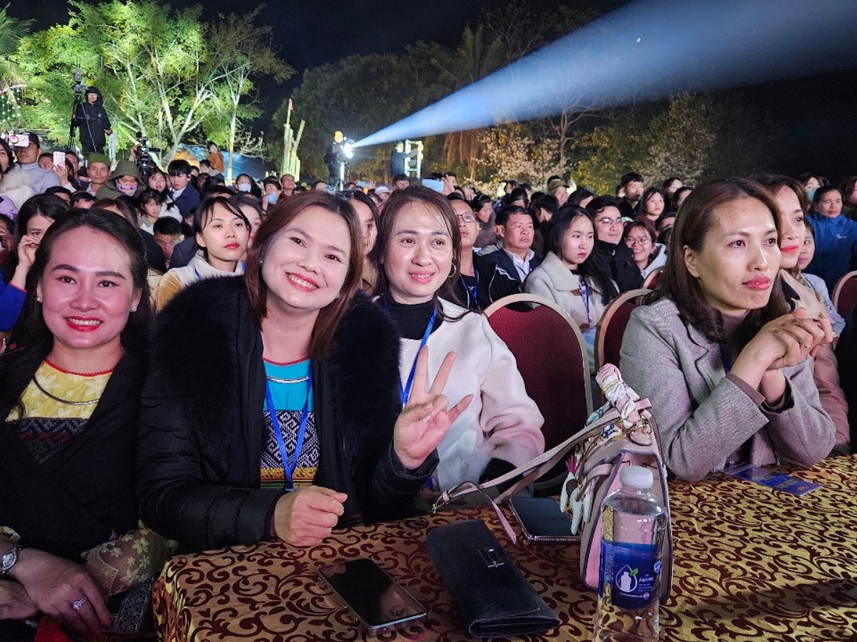 Lễ hội Mường Xia có nhiều góc chụp ảnh đẹp để lưu giữ khoảnh khắc đáng nhớ.