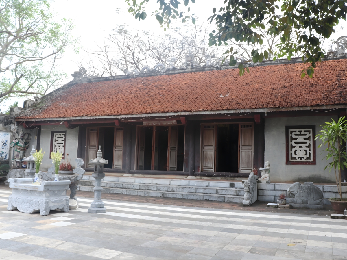 Đền thờ Dương Đình Nghệ gắn liền với danh tướng tài ba đánh đuổi quân Nam Hán.