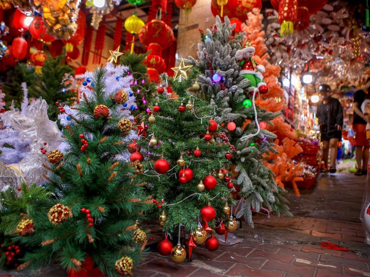 Không khí giáng sinh Thanh Hóa trở nên nhộn nhịp những ngày cuối năm.