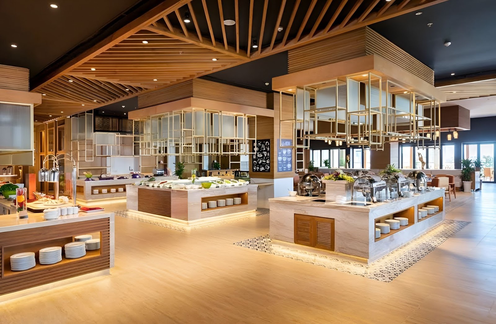 Nhà hàng Meliá Vinpearl Hotel Thanh Hóa – tinh hoa ẩm thực Á Âu giữa lòng thành phố. 