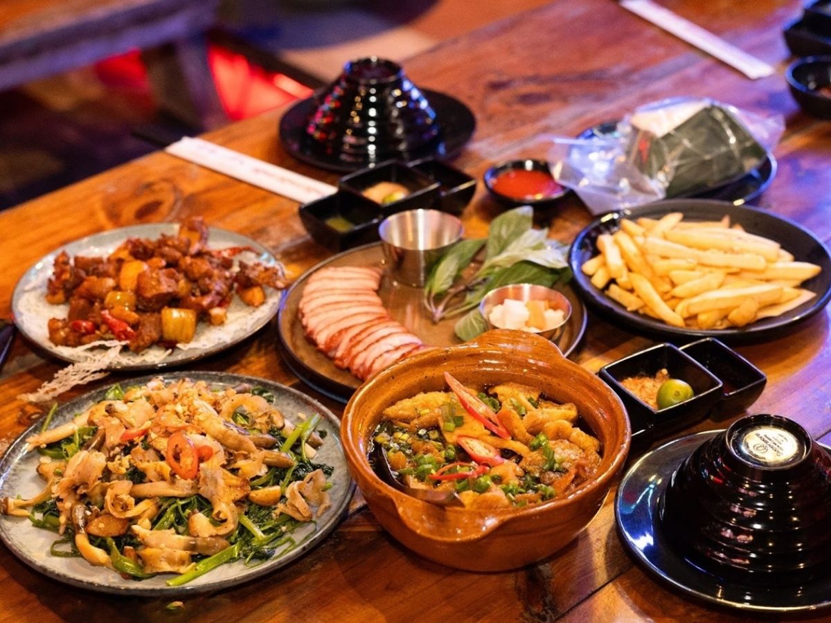 Hành trình du xuân Thanh Hóa không thể thiếu ẩm thực địa phương. 