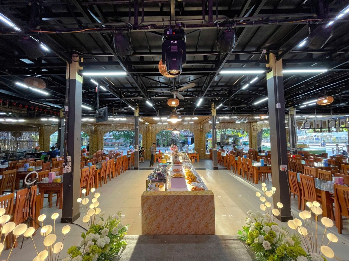 Chọn các quán ăn sạch và được đánh giá cao để thưởng thức ẩm thực đầu xuân tại Sầm Sơn.