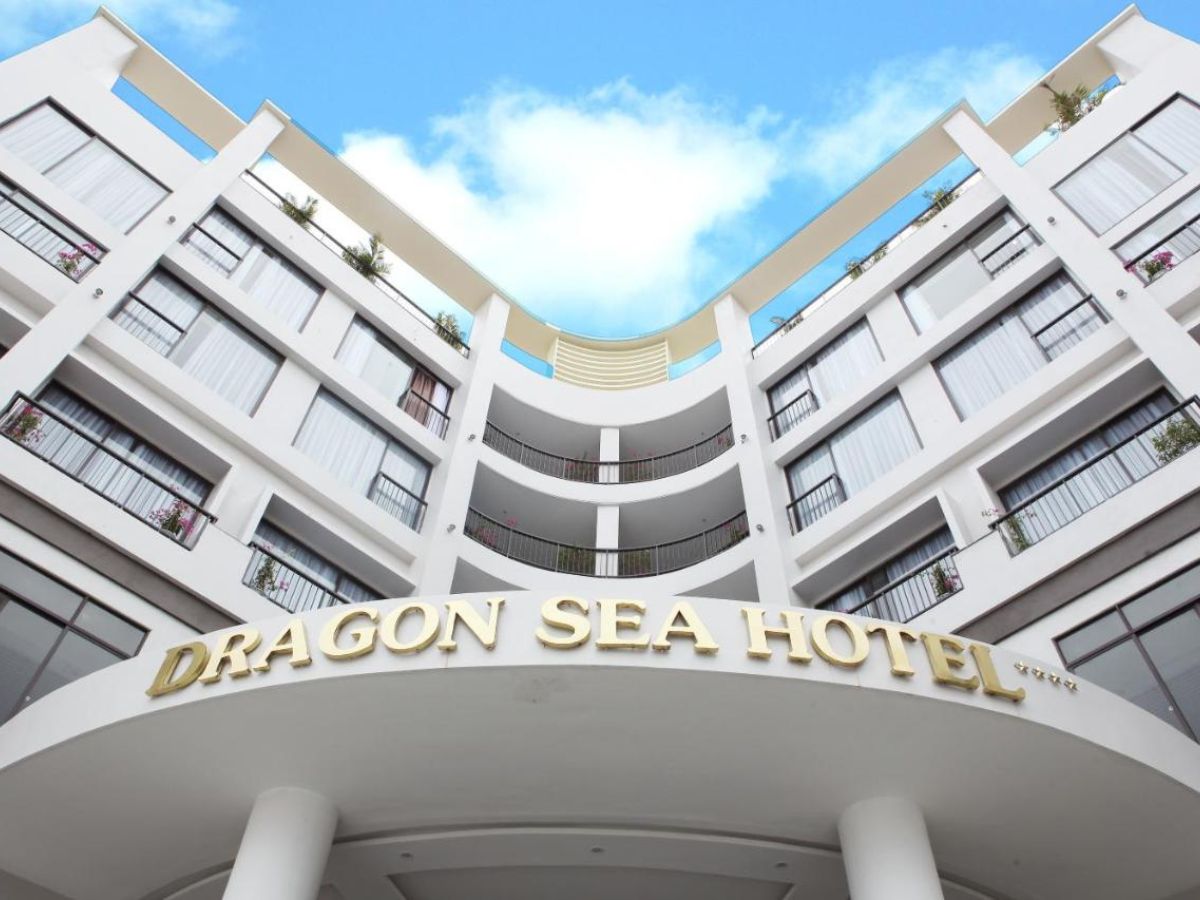 Thanh Hóa có đa dạng loại hình lưu trú từ bình dân đến cao cấp 5 sao cho du khách lựa chọn. Thanh Hóa có đa dạng loại hình lưu trú từ bình dân đến cao cấp 5 sao cho du khách lựa chọn.